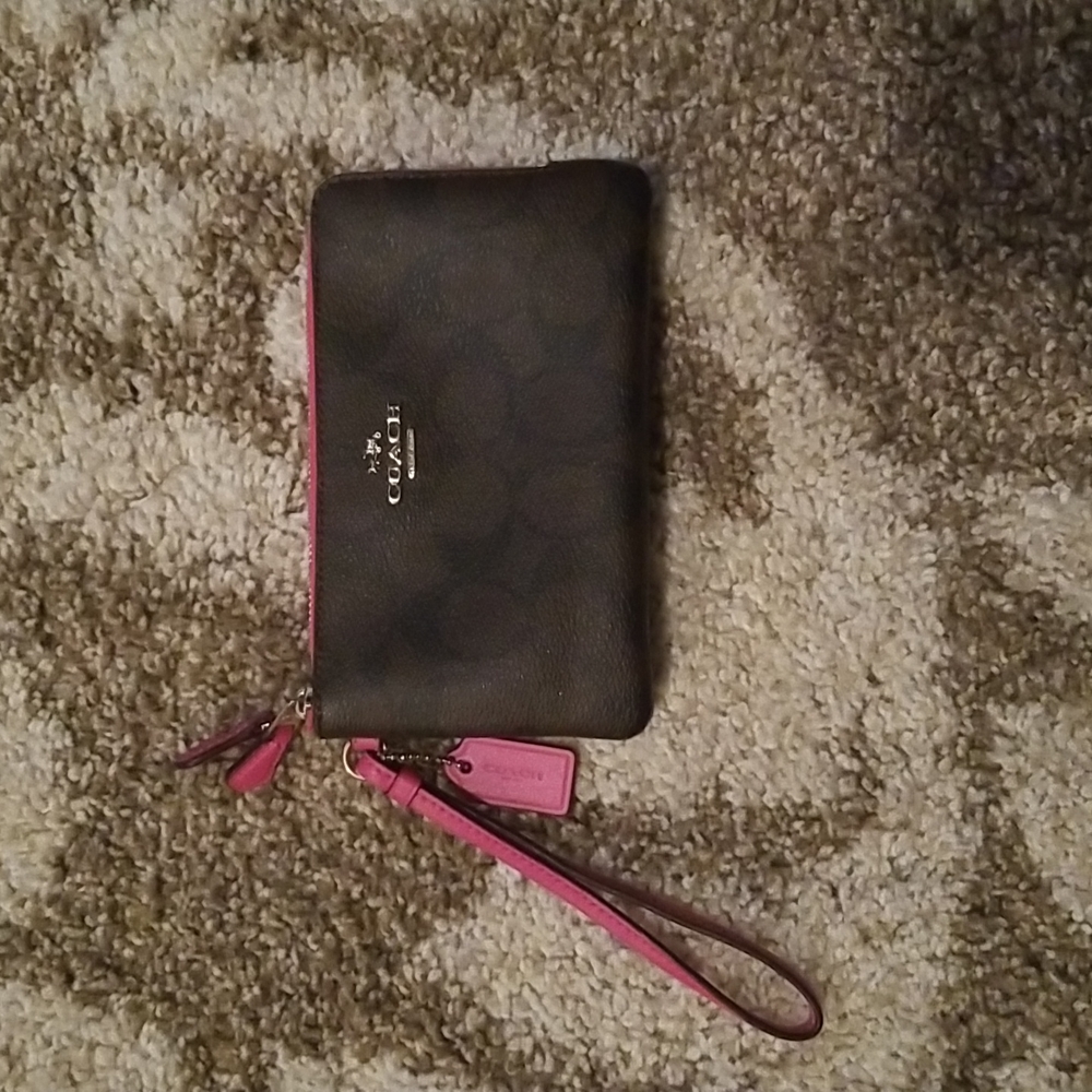 Coach double zip wristlet